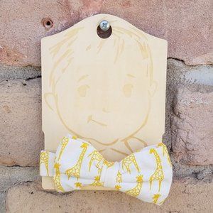 Milkbarn Organic White with Yellow Linen and Cotton Giraffes Bow Tie NWOT